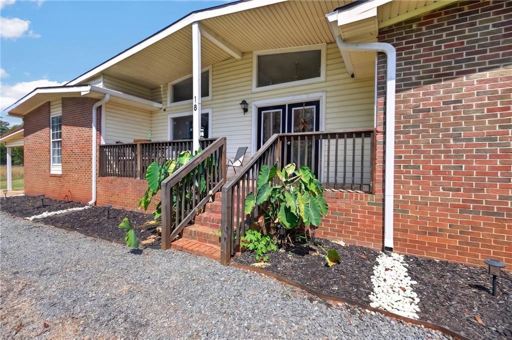 18 Old Potash Road Property Photo 2