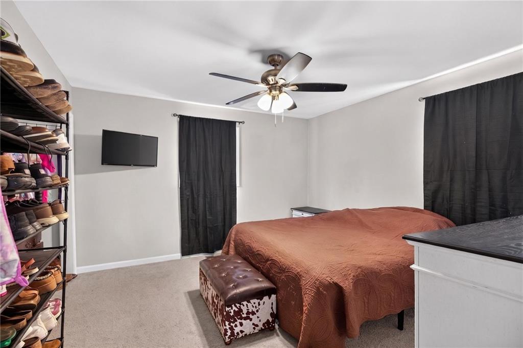 18 Old Potash Road Property Photo 12