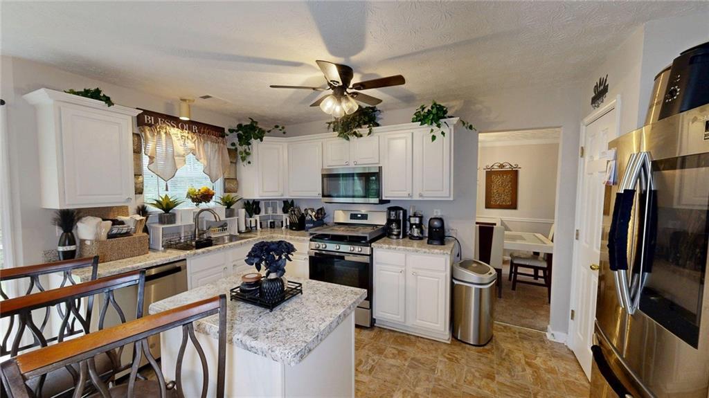 5613 Winchester Place Property Photo 13