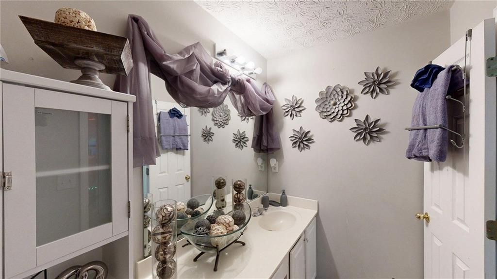 5613 Winchester Place Property Photo 26