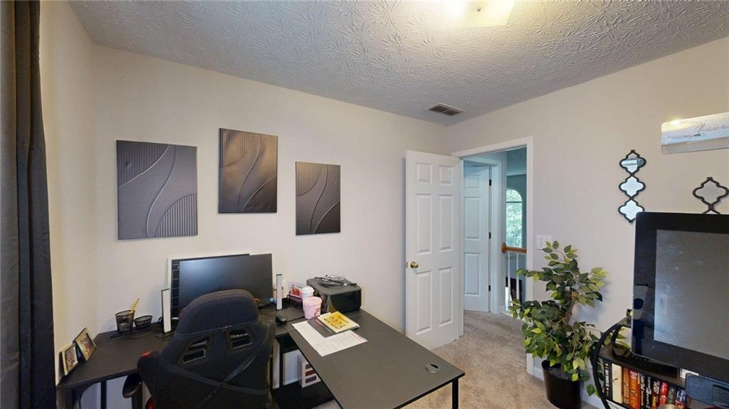 5613 Winchester Place Property Photo 30