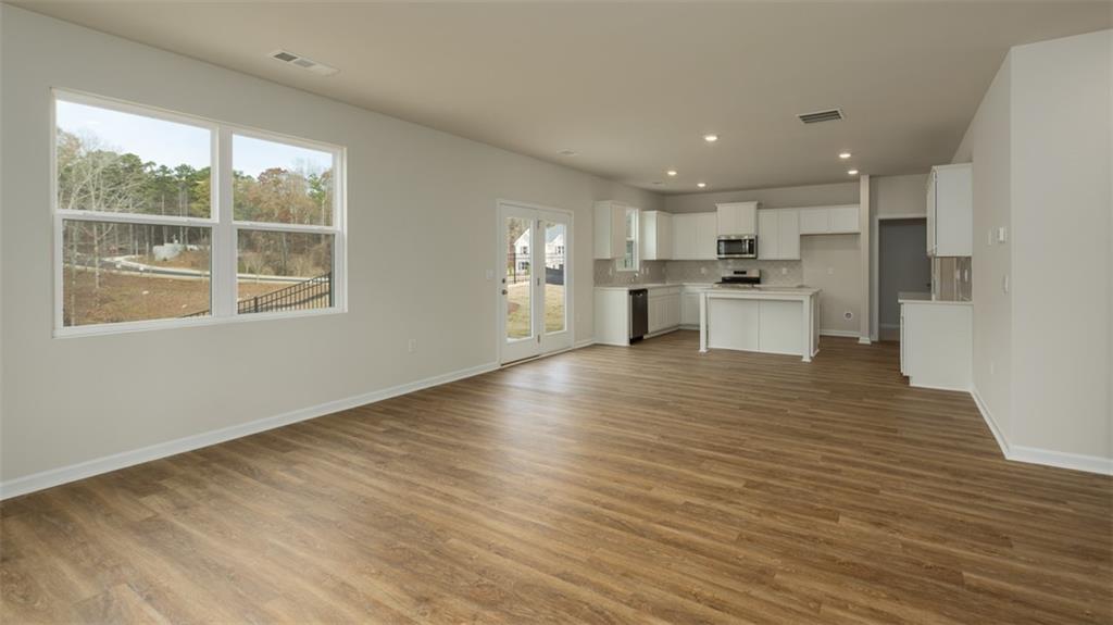 2221 Edgecombe Lane Property Photo 12