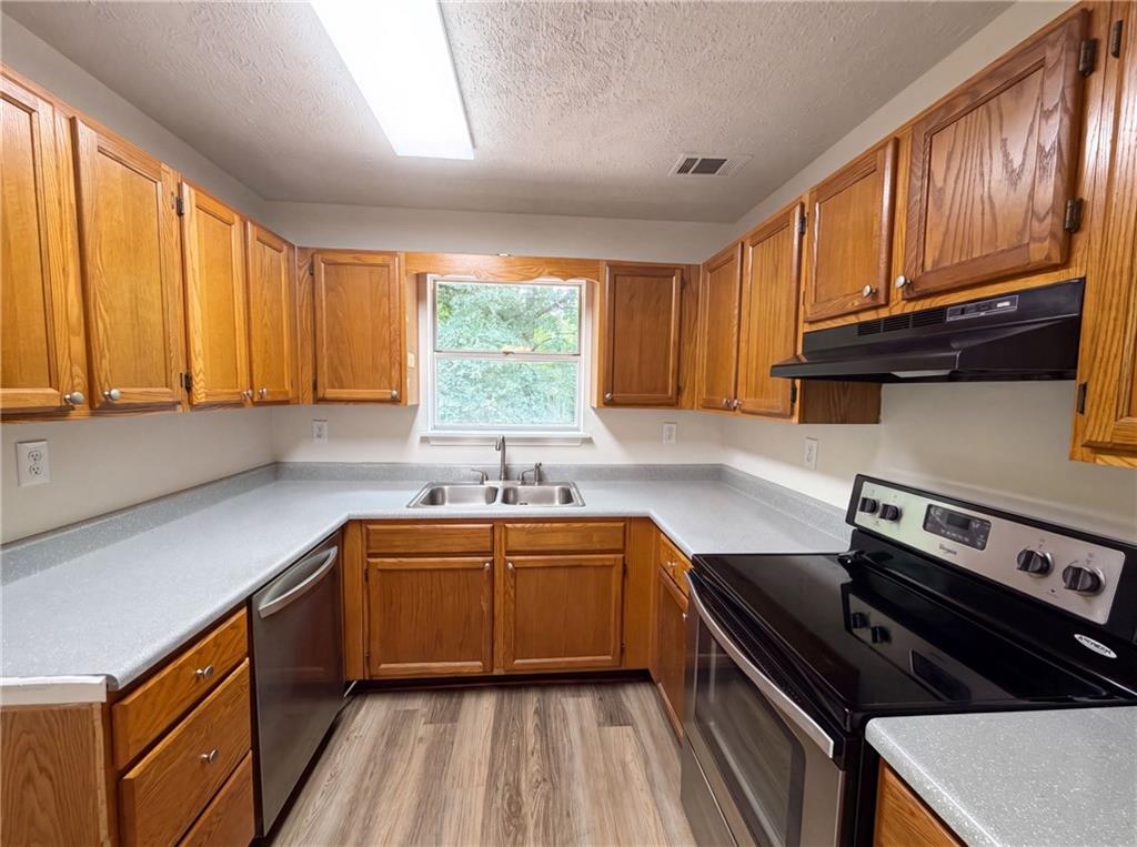 1626 River Trace Property Photo 9