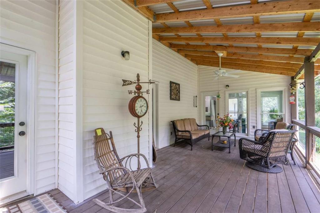 2811 Ike Stone Road Property Photo 36