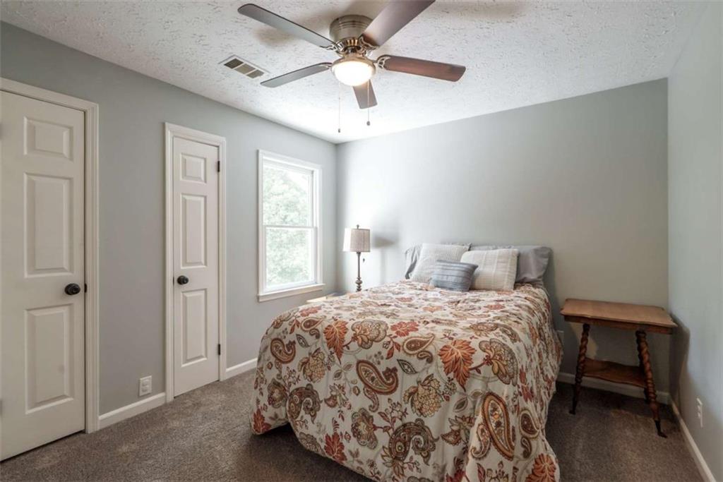 2811 Ike Stone Road Property Photo 49