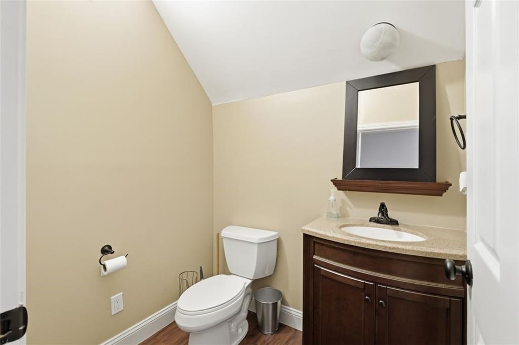 111 Brown Loop Spur Nw Property Photo 34