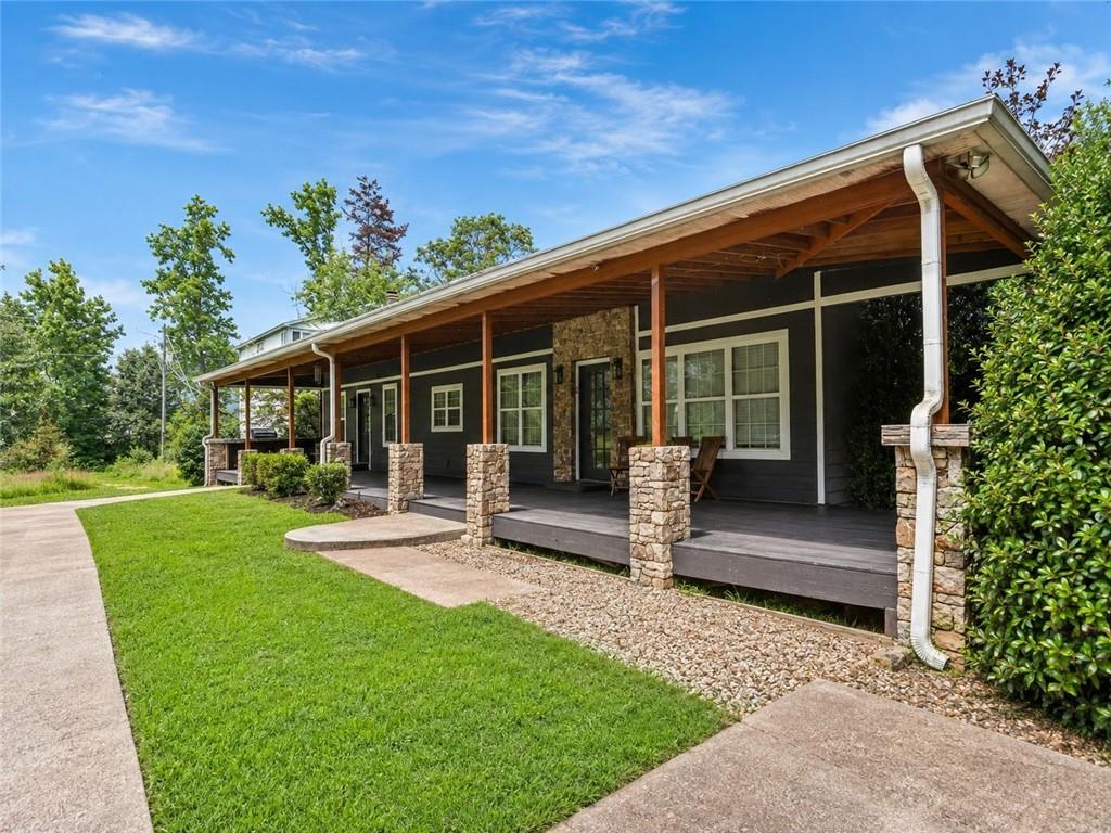 1256 Chambers Road Property Photo 1