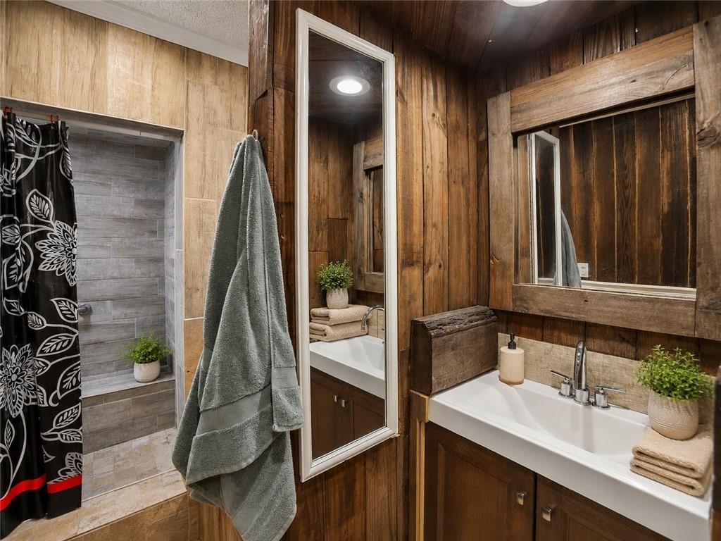 1256 Chambers Road Property Photo 18