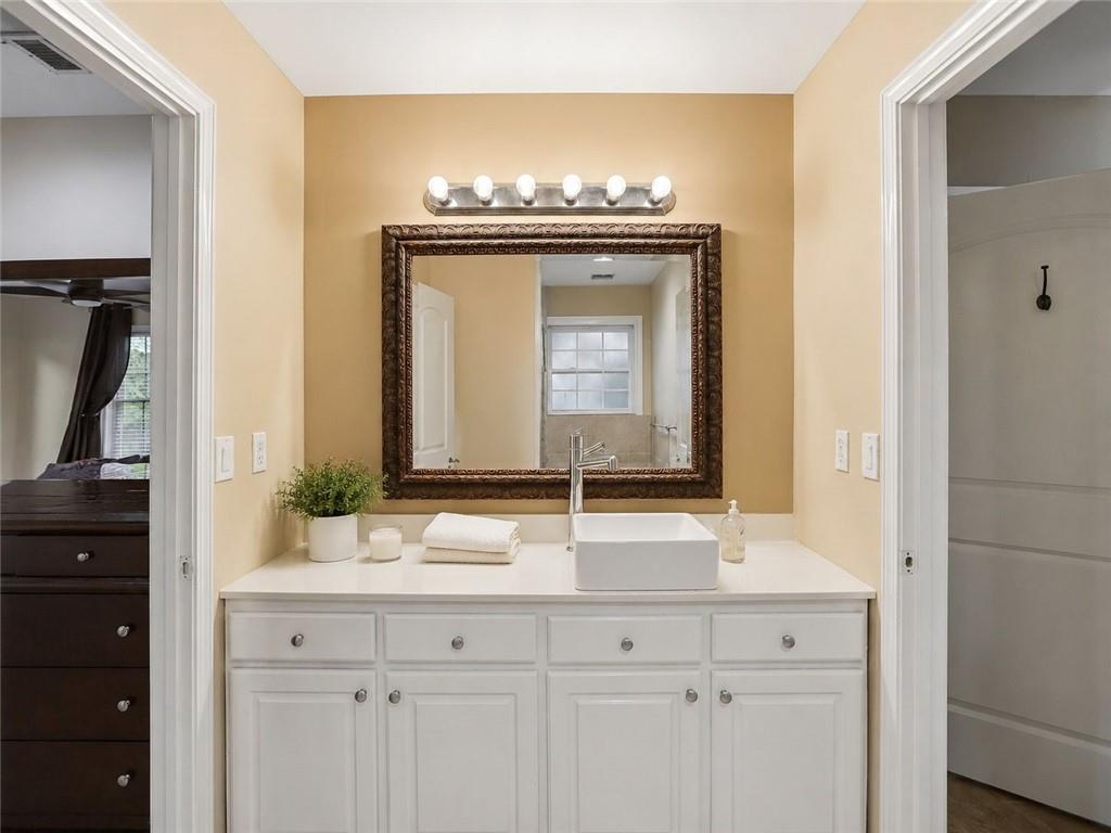 1256 Chambers Road Property Photo 28