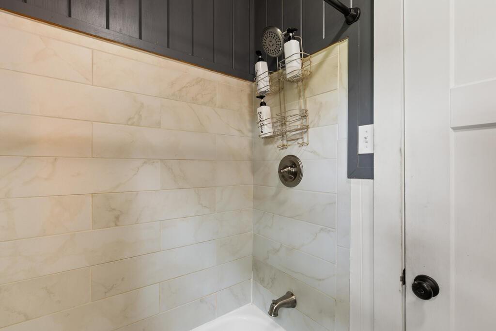 30 Seabolt Property Photo 29