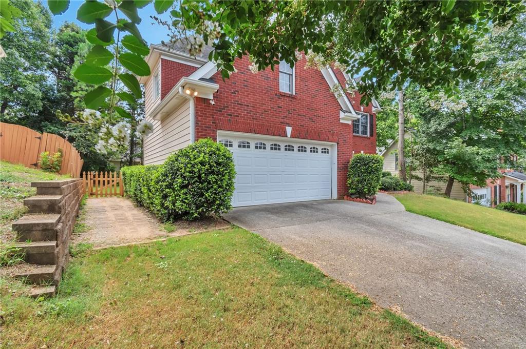 1444 Oglethorpe Drive Property Photo 3