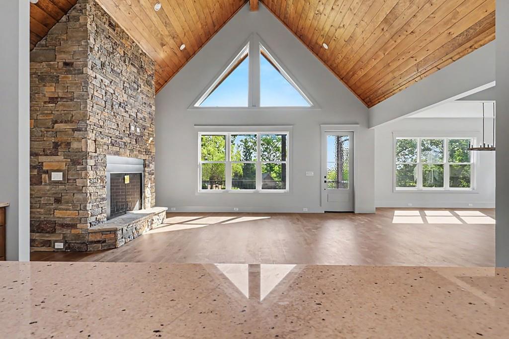 383 Rustic Barn Trail Property Photo 11