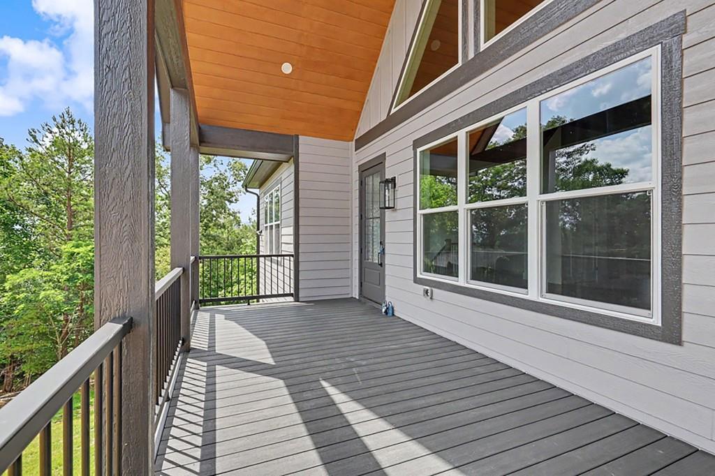 383 Rustic Barn Trail Property Photo 15