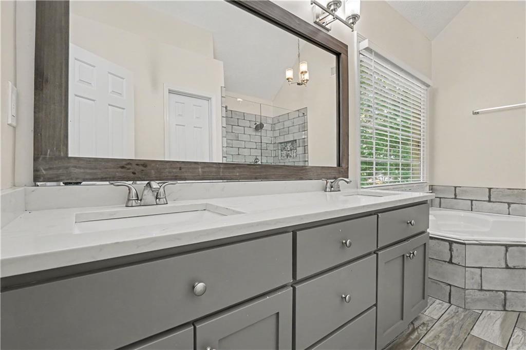 213 Powers Court Property Photo 18