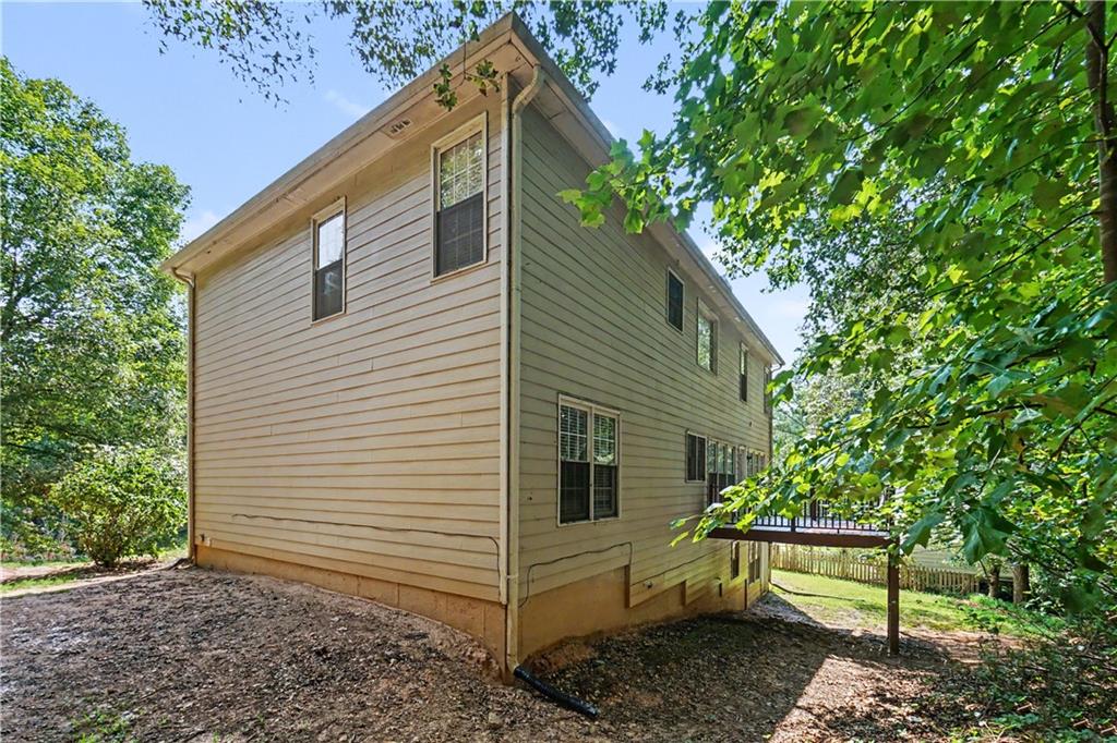 213 Powers Court Property Photo 39