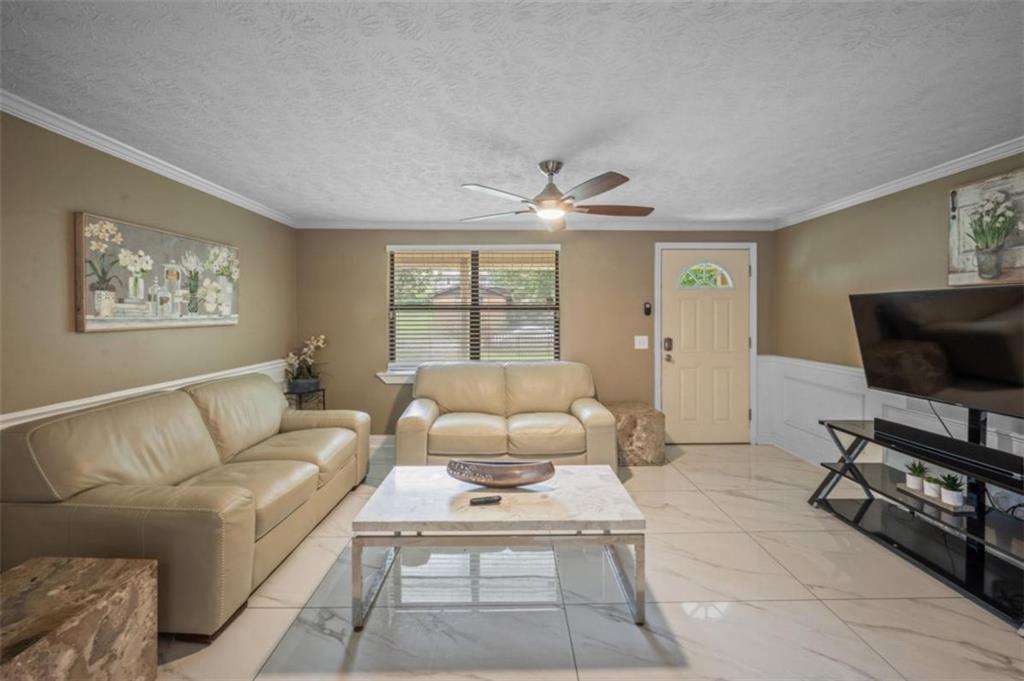 6207 Moss Drive Property Photo 6