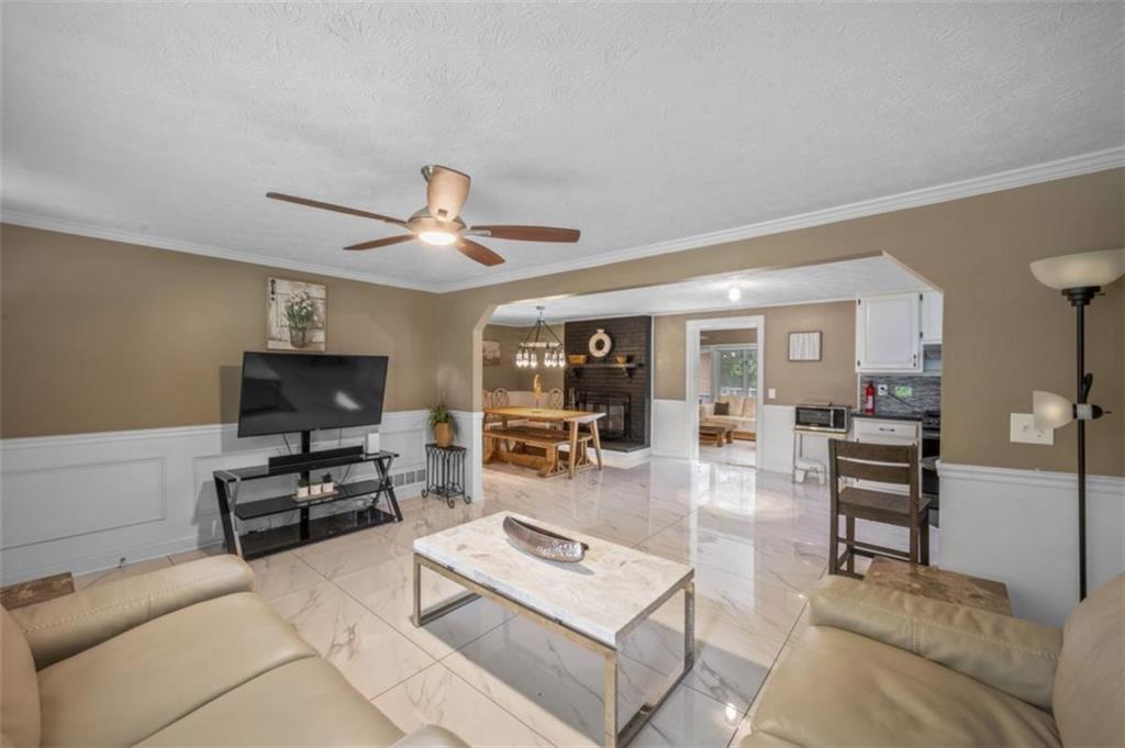 6207 Moss Drive Property Photo 9