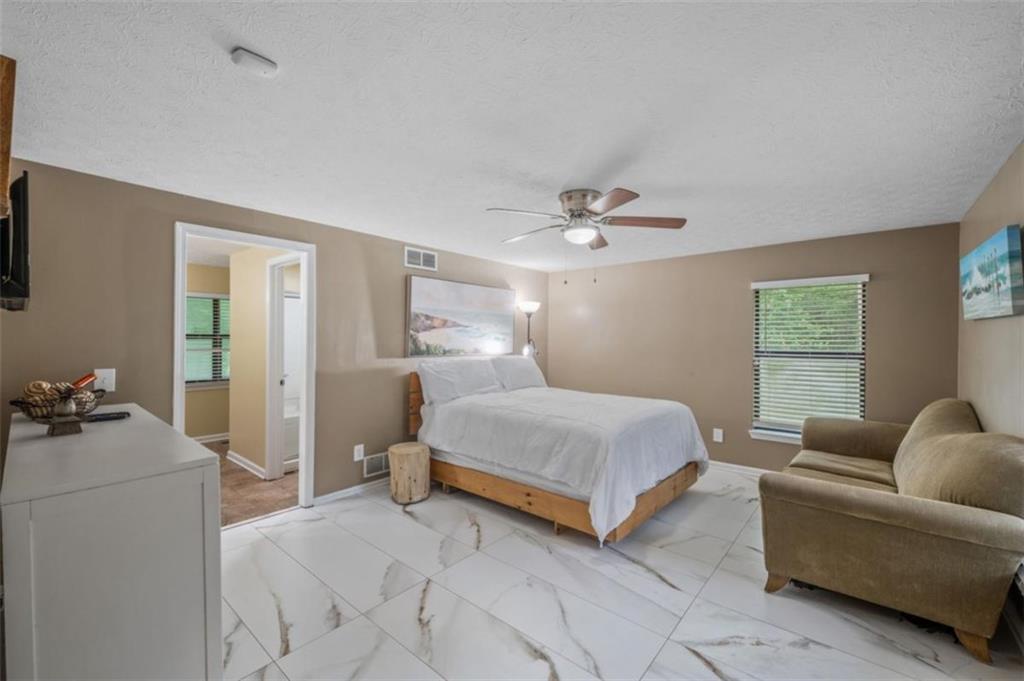 6207 Moss Drive Property Photo 11