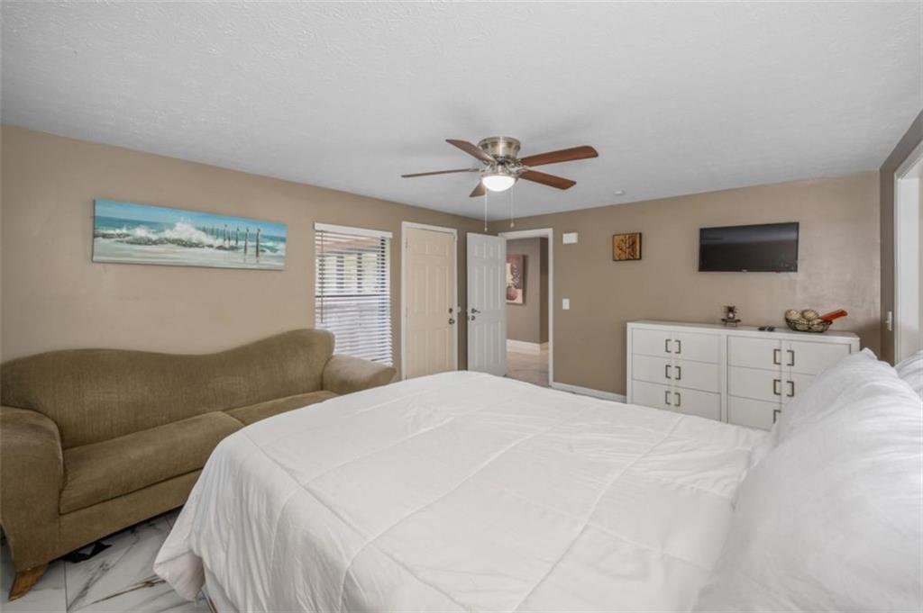 6207 Moss Drive Property Photo 12