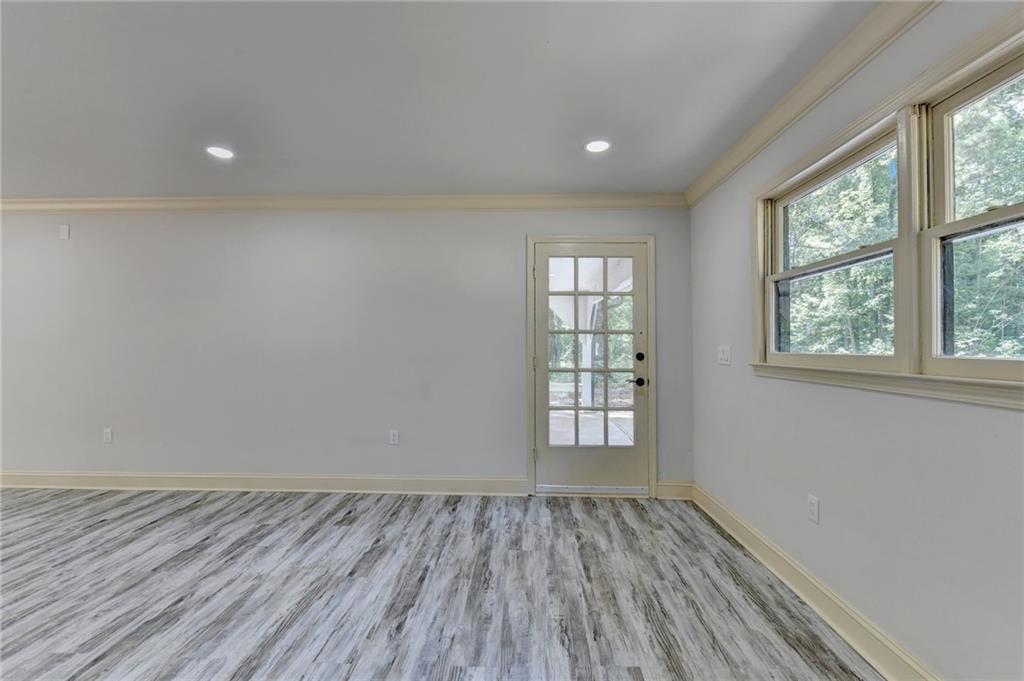 420 Argus Drive Property Photo 5