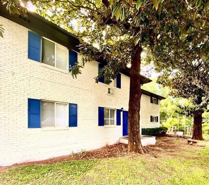 9 Clay Street Unit 2 Property Photo 2
