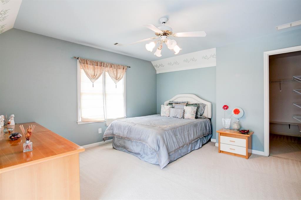 3305 Greencastle Ne Property Photo 18