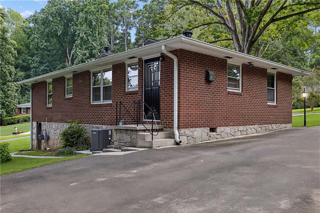 755 Iris Terrace Property Photo 20