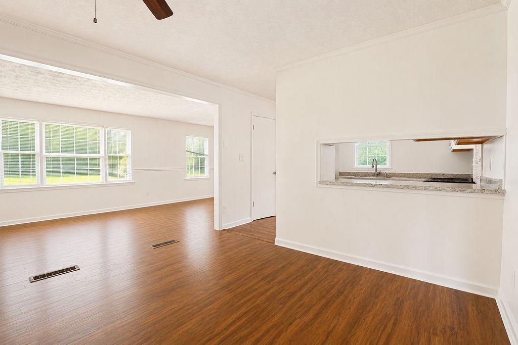 970 Woodbridge Drive Property Photo 13