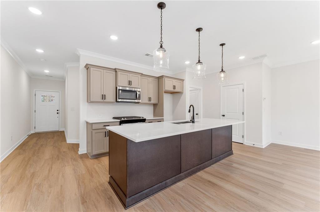 543 Feldspar Way Property Photo 10