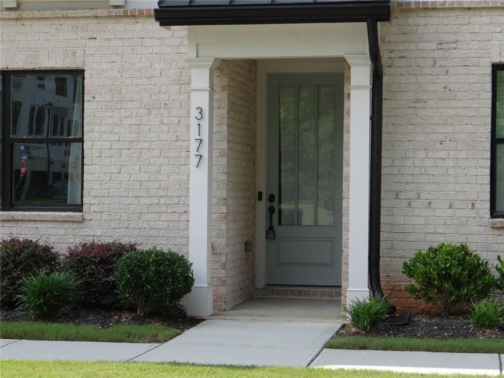 3177 Kincaid Drive Property Photo 2