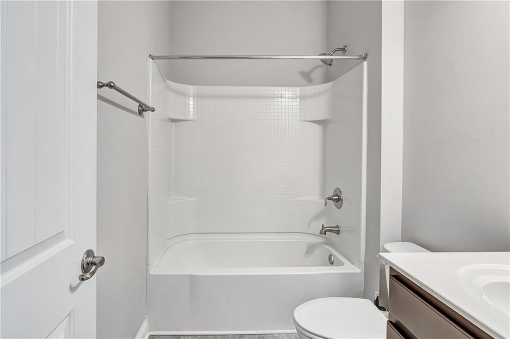 3302 Bellingham Way Property Photo 19