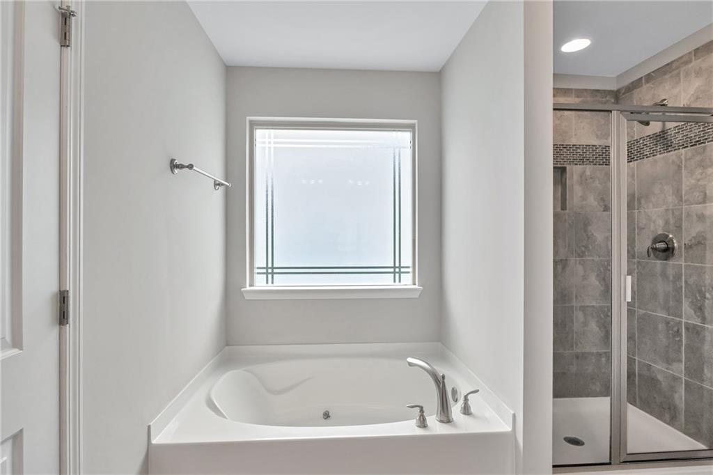 3302 Bellingham Way Property Photo 30