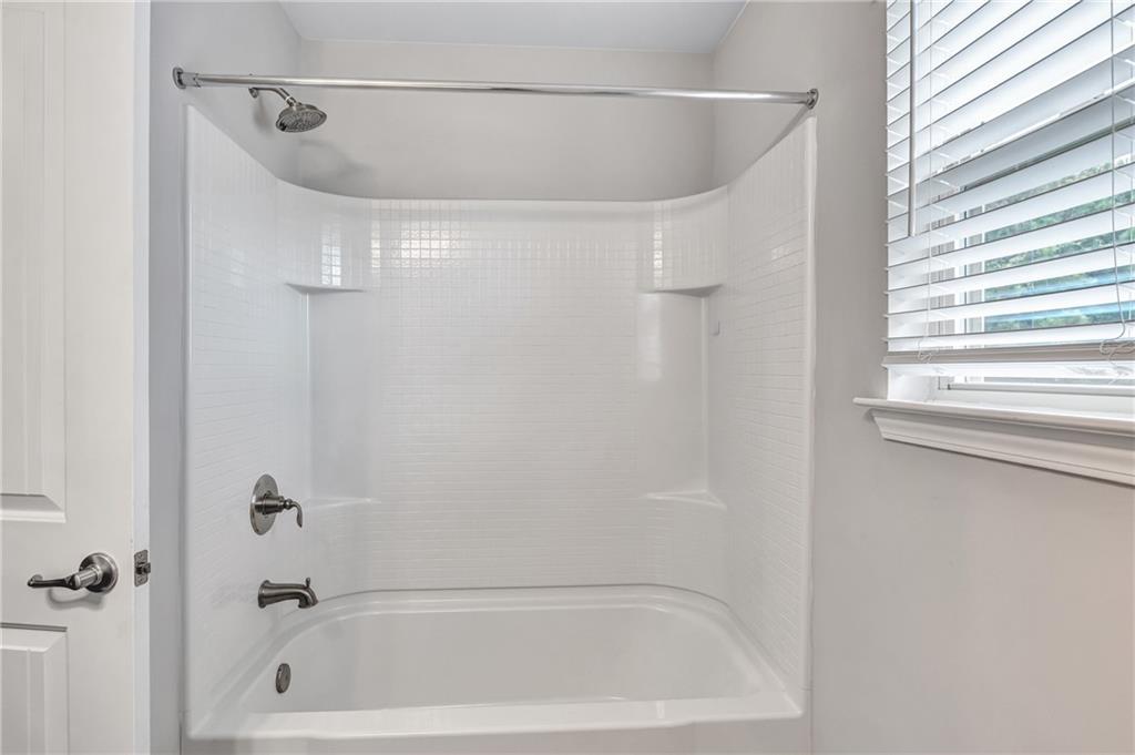 3302 Bellingham Way Property Photo 37