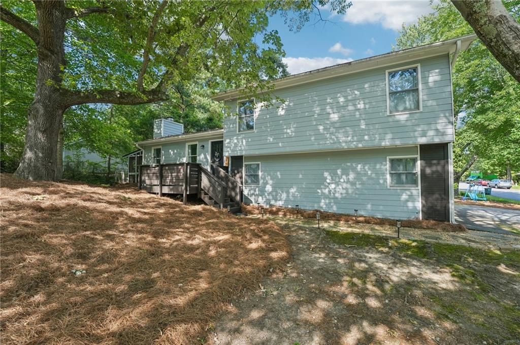 585 Westchester Circle Sw Property Photo 4