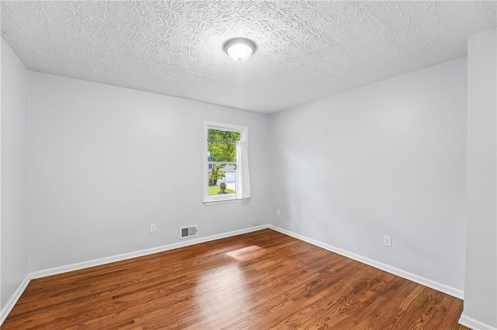 585 Westchester Circle Sw Property Photo 30