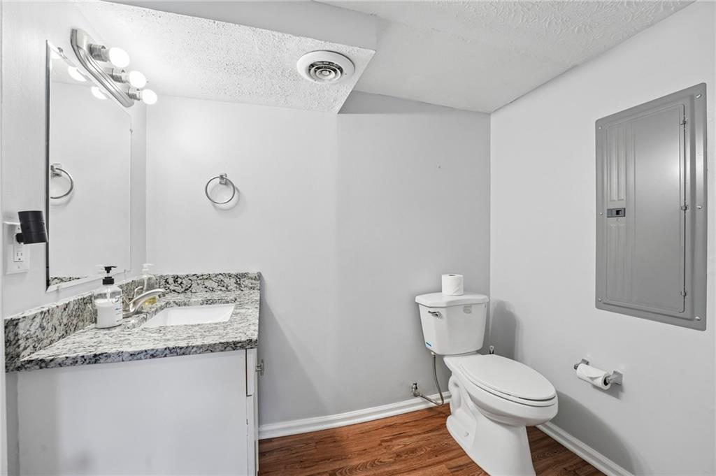 585 Westchester Circle Sw Property Photo 37