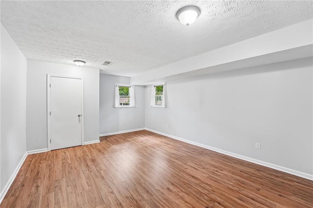 585 Westchester Circle Sw Property Photo 39