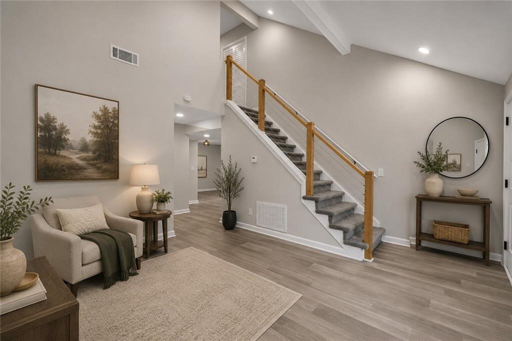 1044 Autumn Crest Court Property Photo 3
