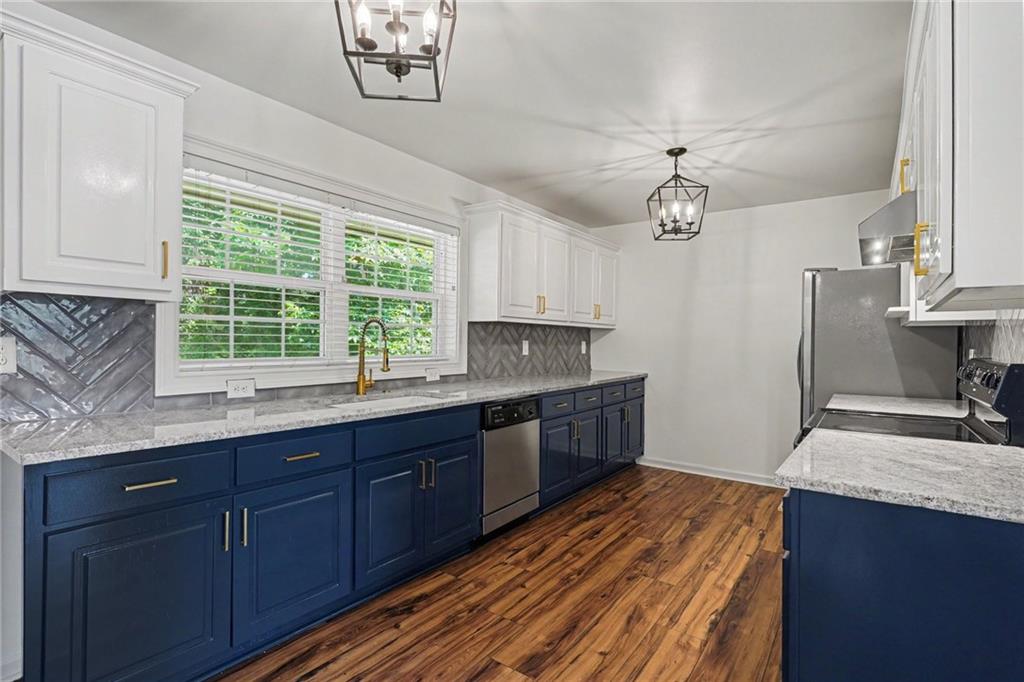 312 W Downing Court Property Photo 6