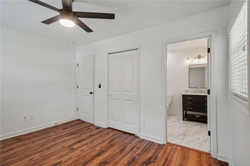312 W Downing Court Property Photo 14