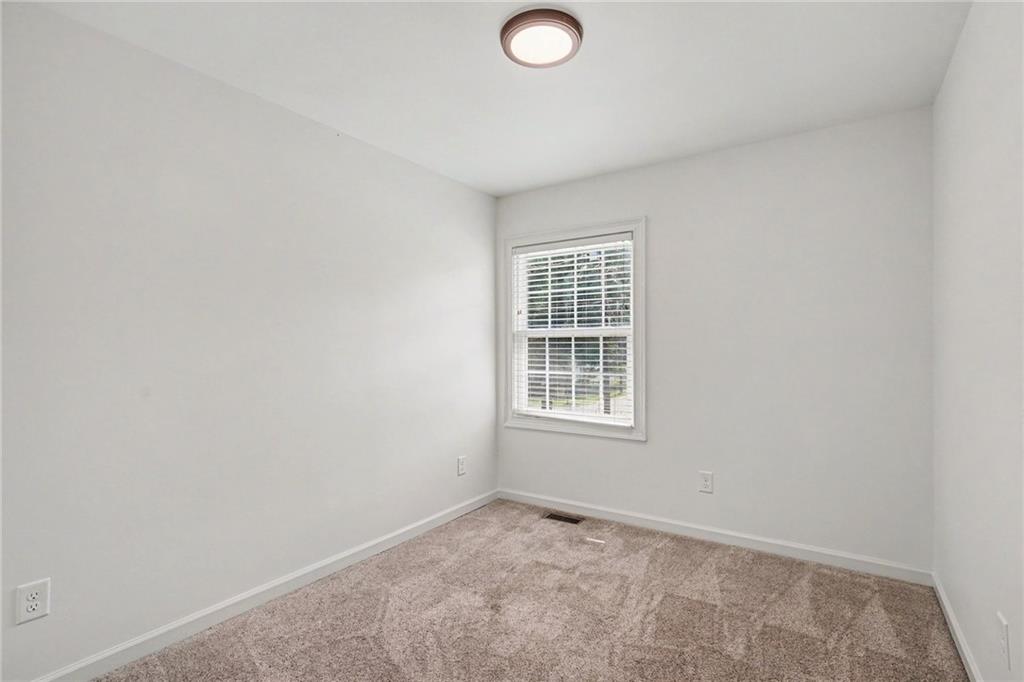 312 W Downing Court Property Photo 21