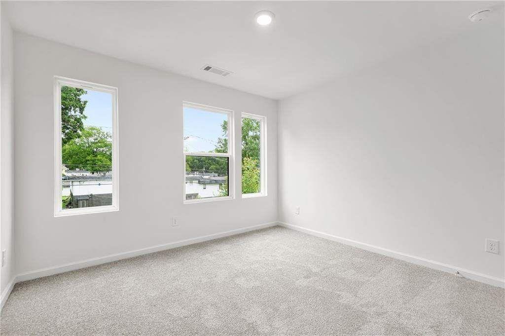 1462 Connally Avenue Sw Property Photo 15