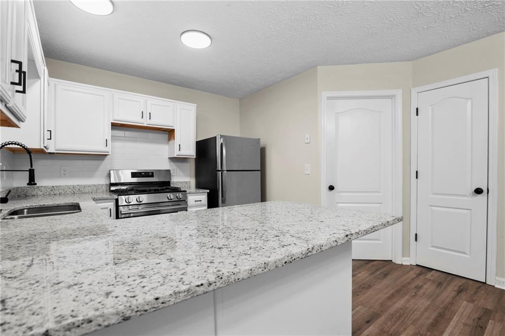 2963 Fields Drive Property Photo 6