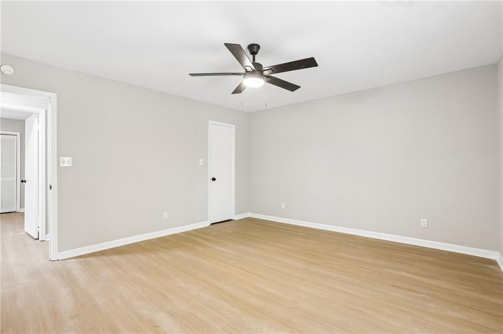 5497 Gibson Drive Property Photo 17