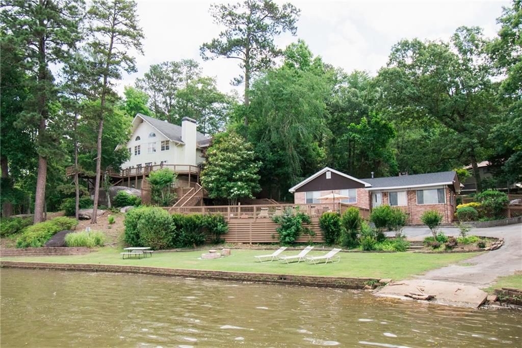 740 Rocky Point Road Property Photo 1
