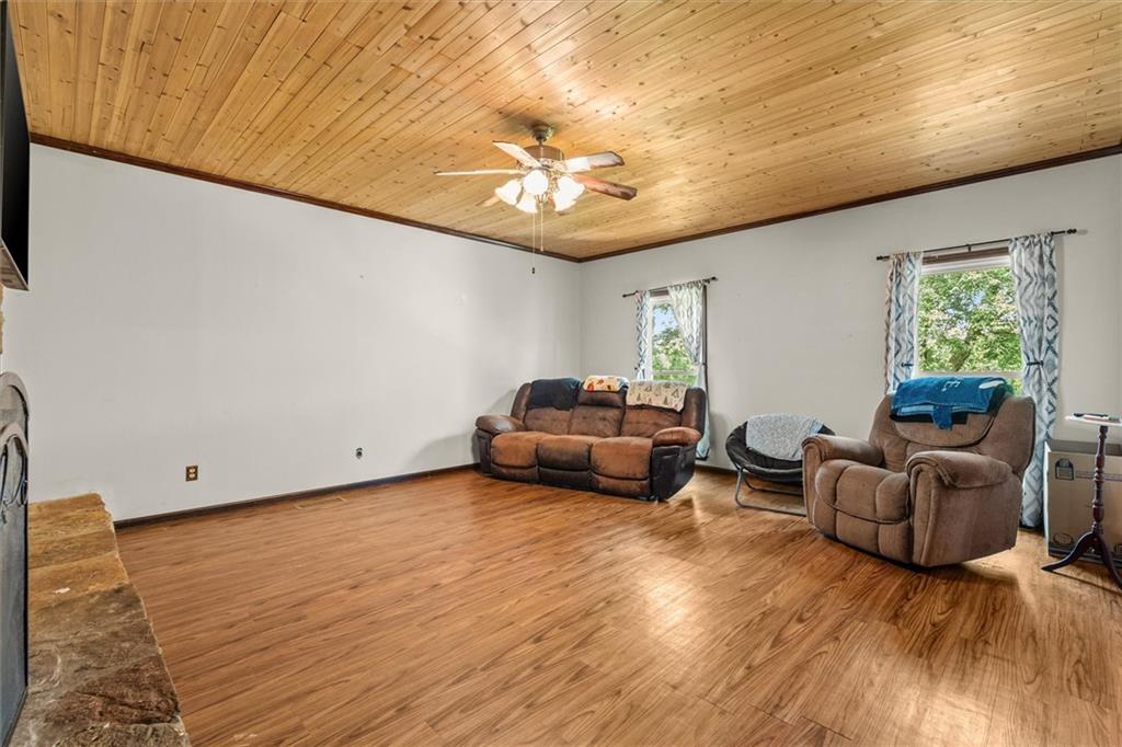 835 Kent Rd Property Photo 15