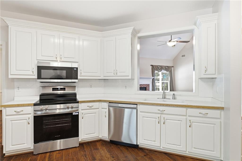 36 Miners Way Property Photo 18