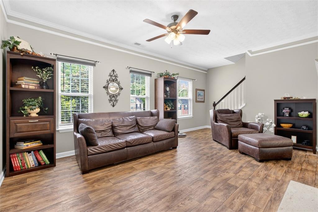 2484 Stonegate Drive Nw Property Photo 16