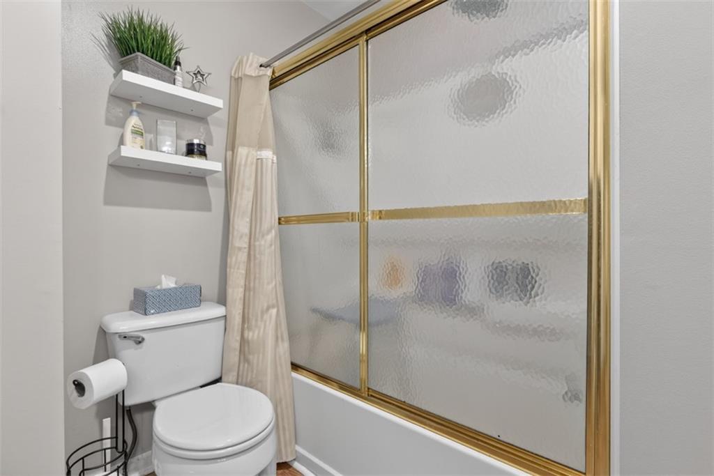 2484 Stonegate Drive Nw Property Photo 31
