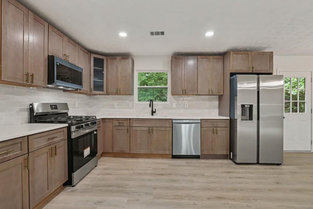 5055 S Woodbridge Trail Property Photo 10
